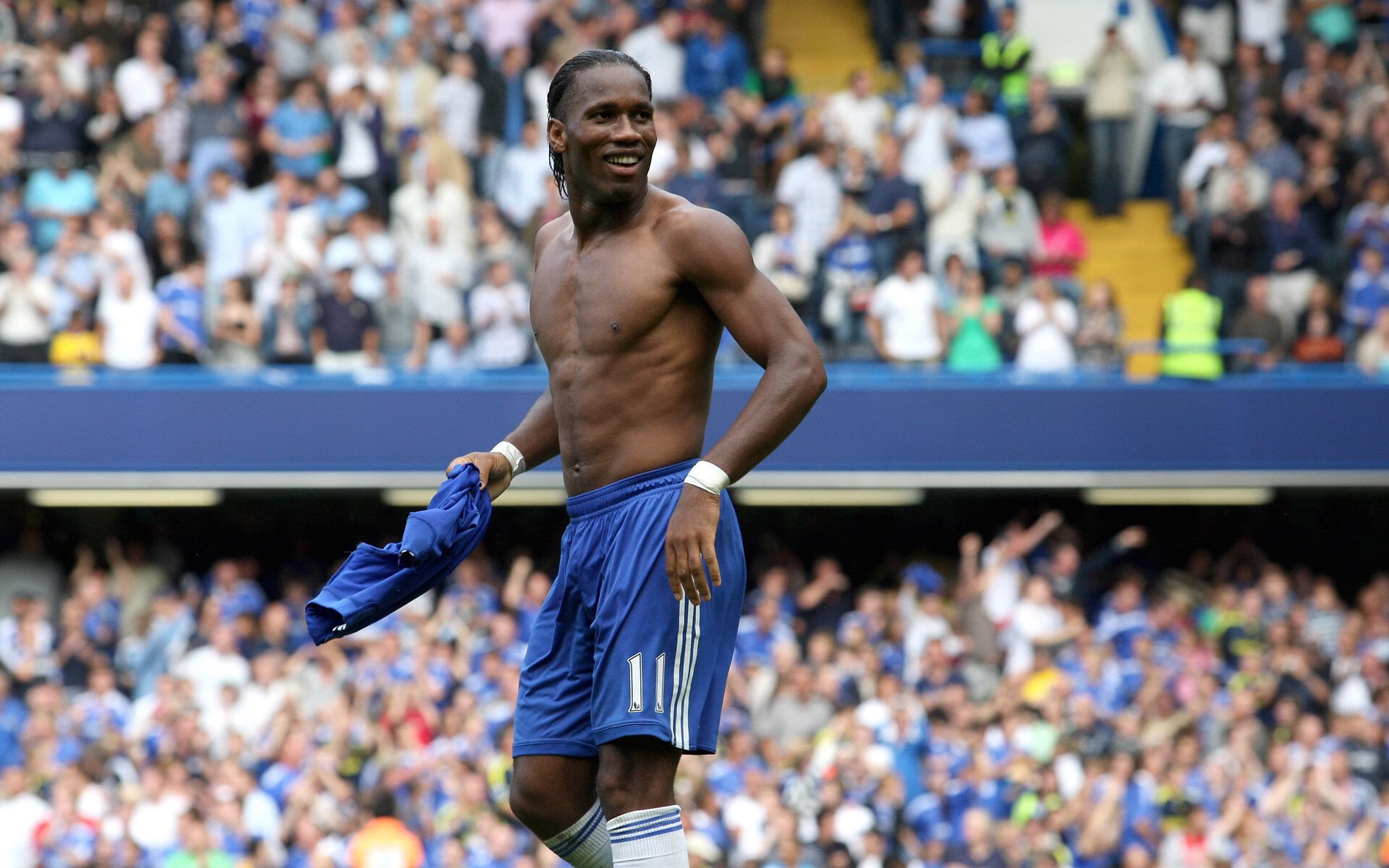 特色海滩散步节，感受海风中的悠闲运动，海边散步唯美视频